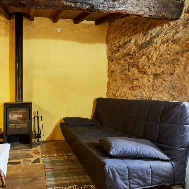 Casa Amores-Perfeitos - Xisto Sentido