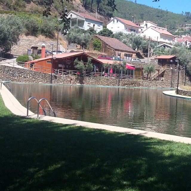 Casa da Ameixeira - Casas dos Carregais