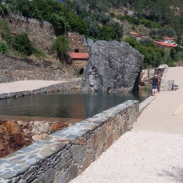 Casa da Oliveira - Casas dos Carregais