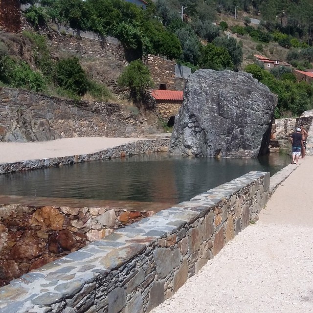 Casa do Castanheiro - Casas dos Carregais