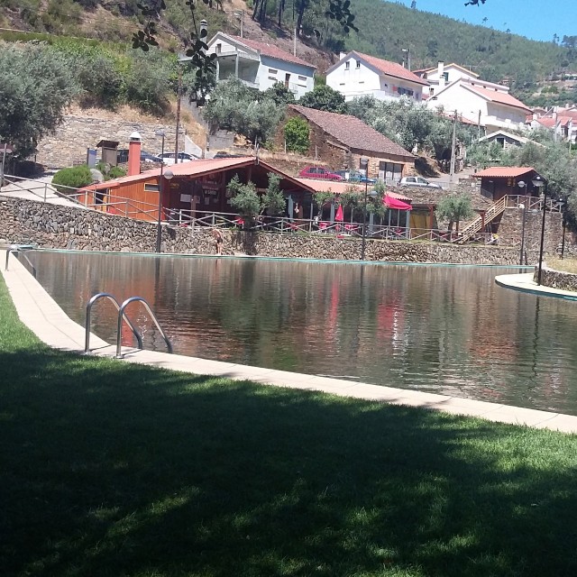 Casa do Medronheiro - Casas dos Carregais
