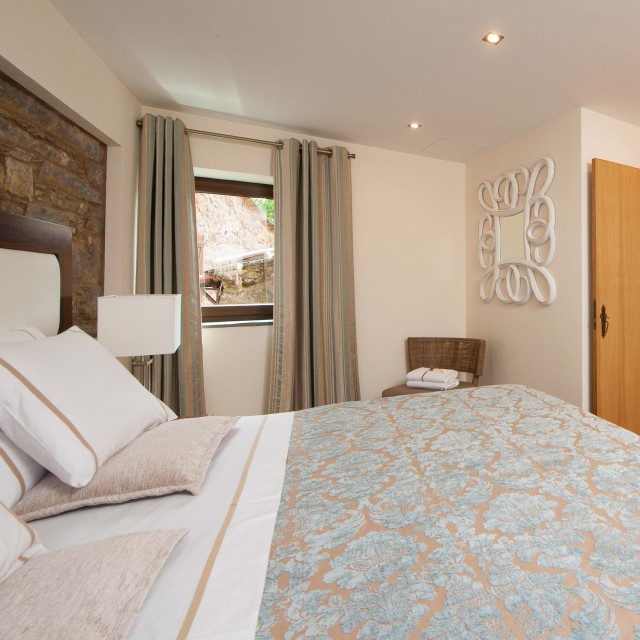 Casa Mãe - Mountain Whisper