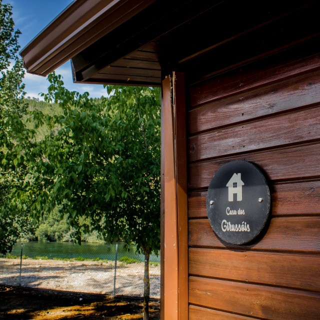Casa dos Girassóis - Xisto Camping
