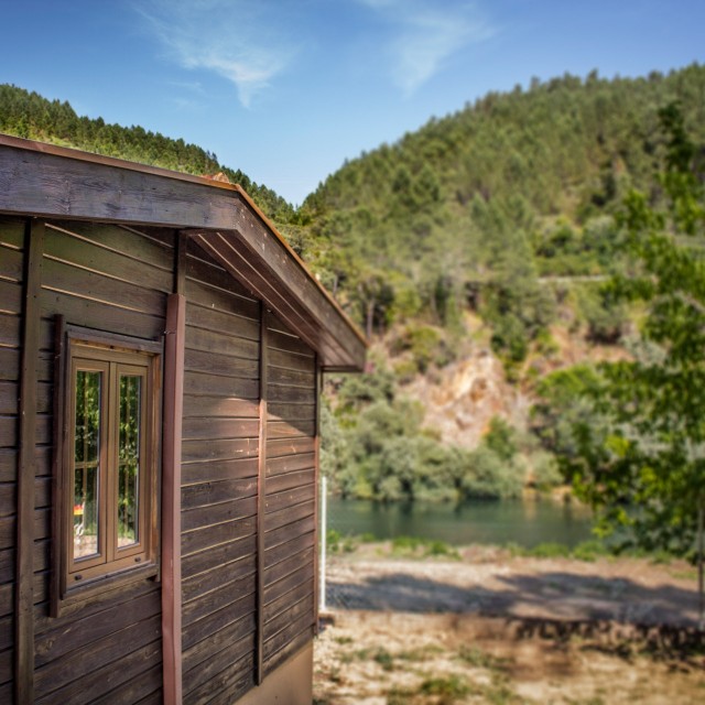 Casa dos Girassóis - Xisto Camping