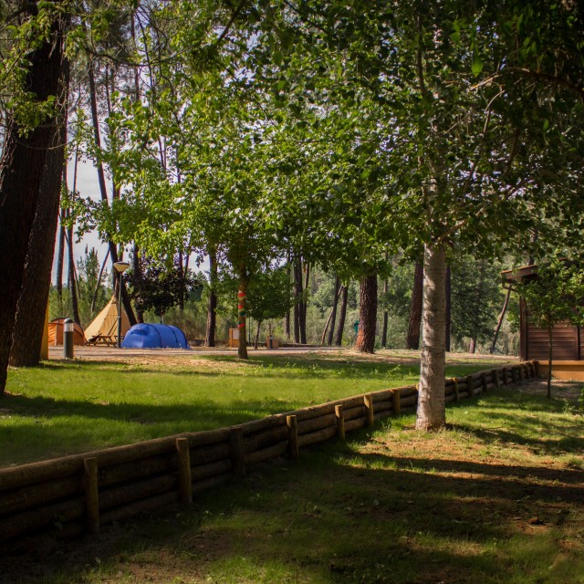 Casa das Papoilas - Xisto Camping