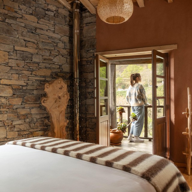 Casa da Árvore - Cerdeira - Home for Creativity