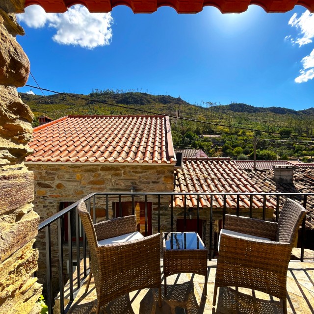 Casa da Laranjeira - Casas dos Carregais