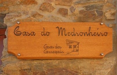 Casa do Medronheiro - Casas dos Carregais