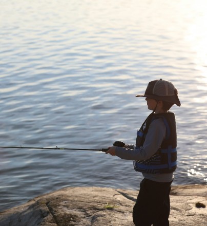 Learn to Fish in the Schist Villages | Cyprinid Fishing at the Mouth of the Alge River – Children’s Programme (up to 11 years old)